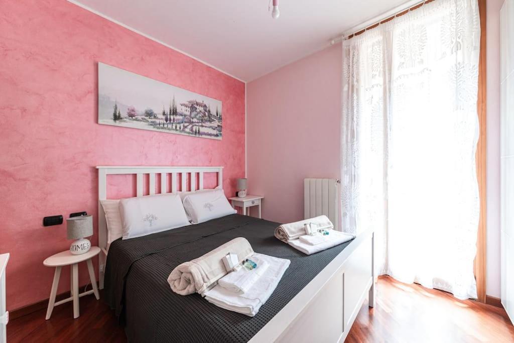 Appartamento Caterina A 5 Minuti Da Milano Fiere E San Siro Con Wifi-Netflix-Free Parking Екстер'єр фото